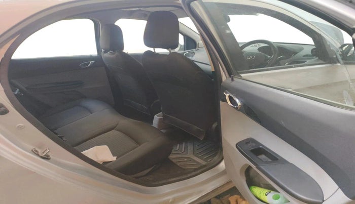 2018 Tata Tiago XZA PETROL, Petrol, Automatic, 74,186 km, interior