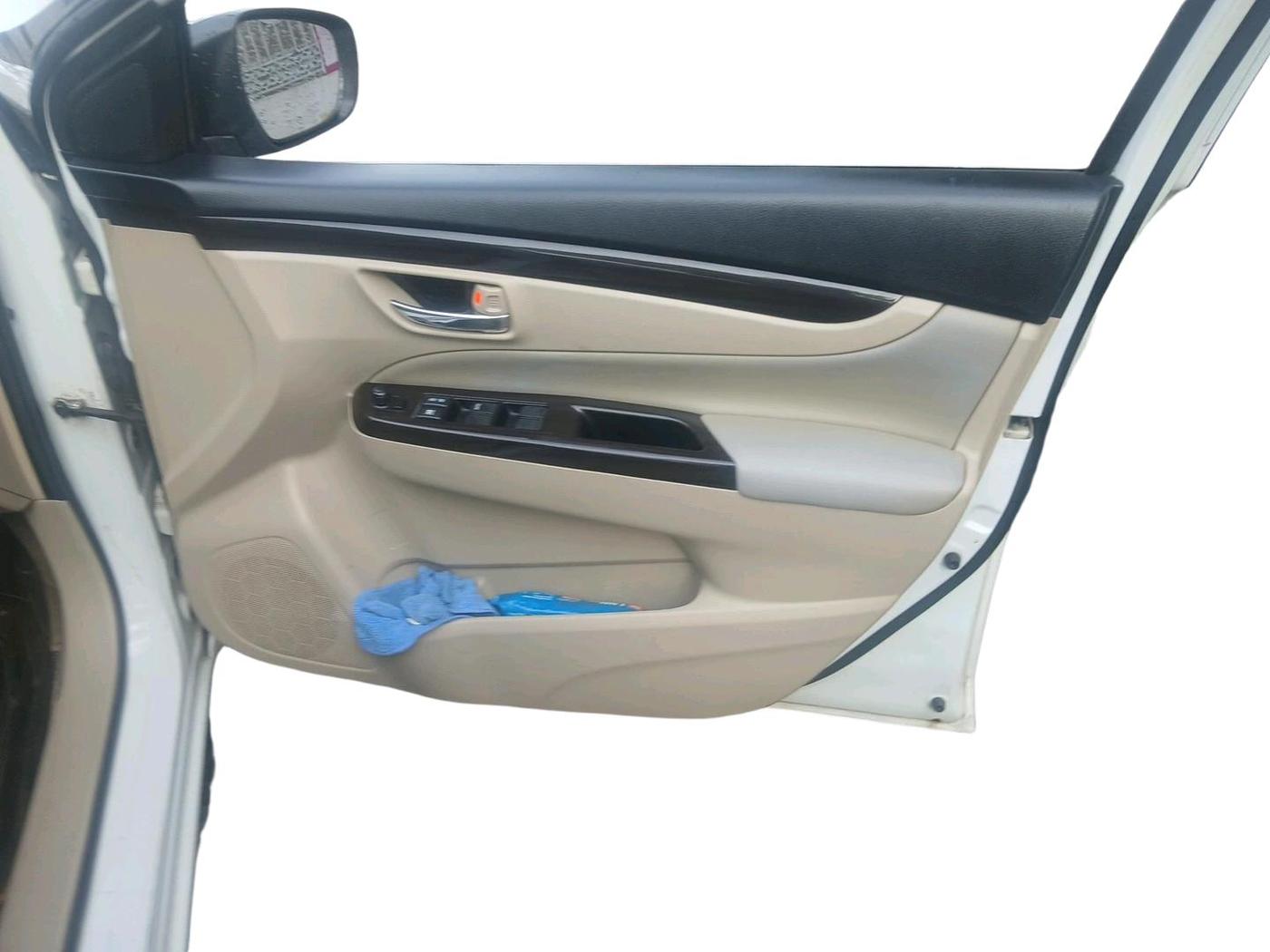 2018 Maruti Ciaz ALPHA DIESEL 1.3, Diesel, Manual, 98,606 km, interior
