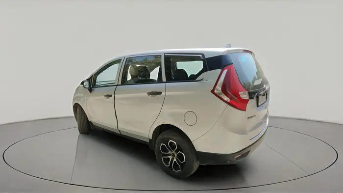 2019 Mahindra MARAZZO M2 8 STR, Diesel, Manual, 90,869 km, exterior