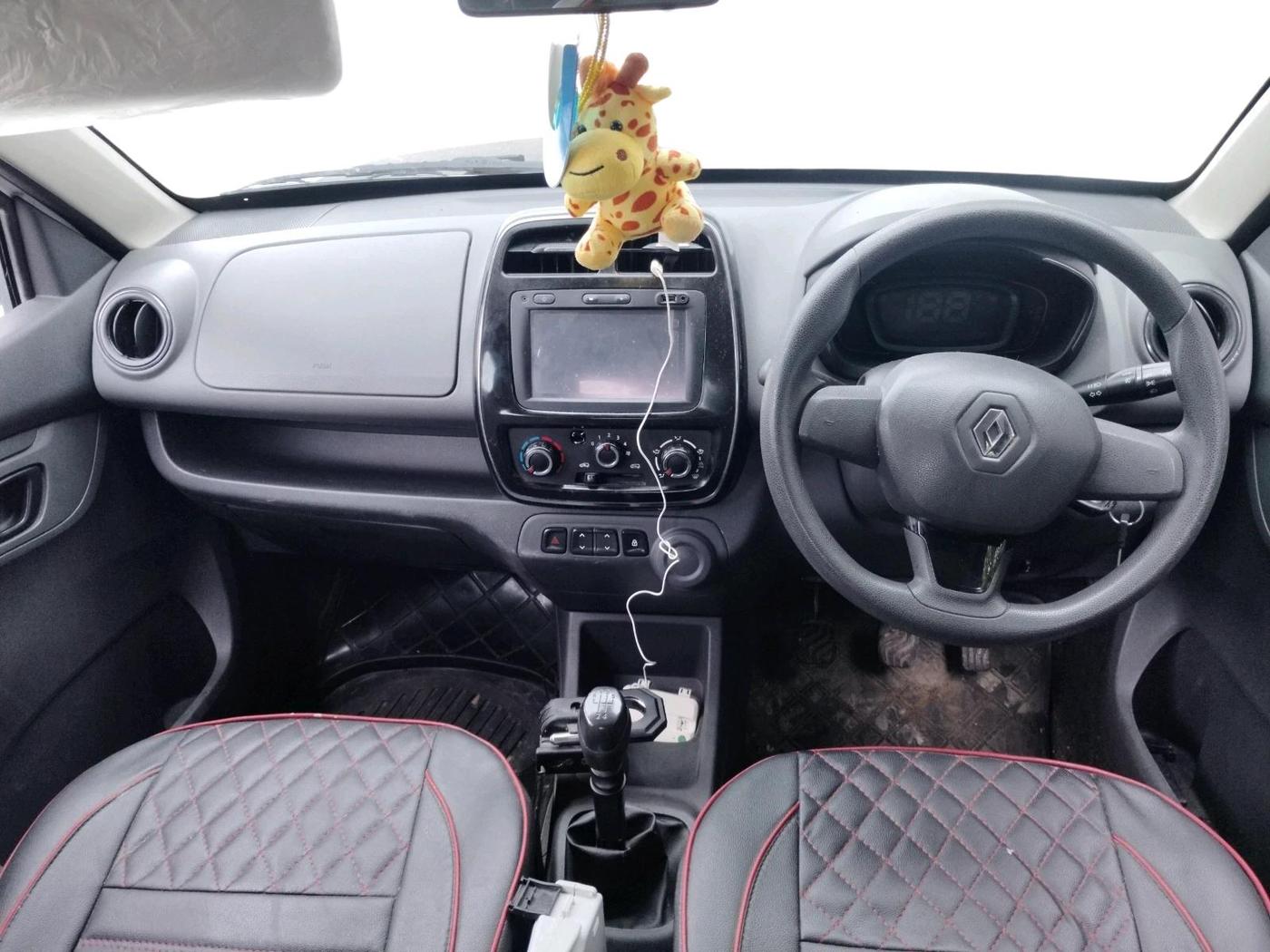 2016 Renault Kwid RXT 0.8, Petrol, Manual, 52,981 km, interior