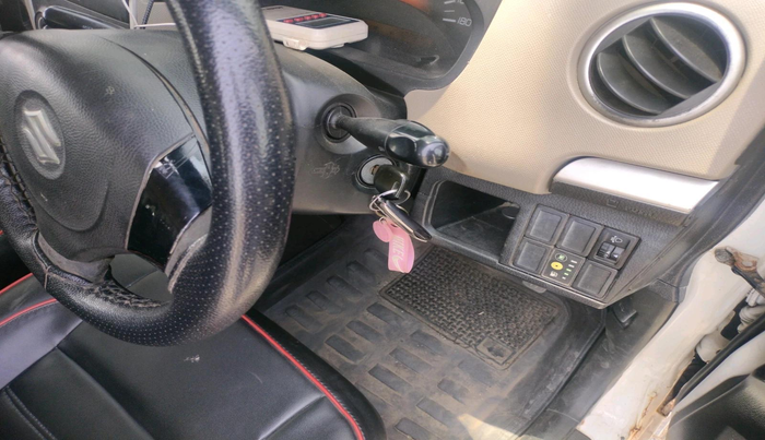 2016 Maruti Wagon R 1.0 LXI CNG, CNG, Manual, 1,22,878 km, interior