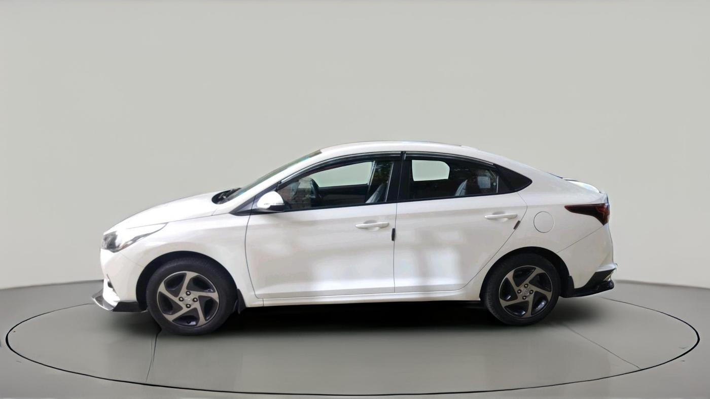 2021 Hyundai Verna S PLUS 1.5 VTVT, Petrol, Manual, 29,568 km, exterior