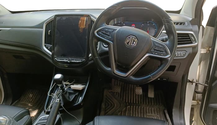 2020 MG HECTOR SHARP HYBRID 1.5 PETROL, Petrol, Manual, 35,500 km, interior