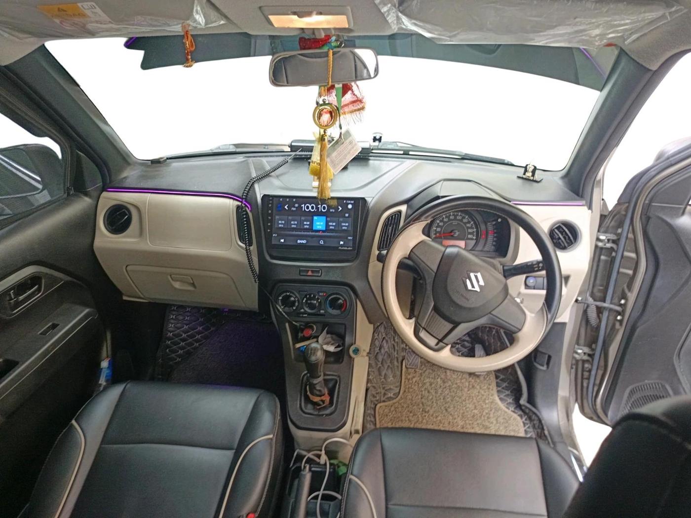 2022 Maruti New Wagon-R LXI 1.0, CNG, Manual, 39,659 km, interior