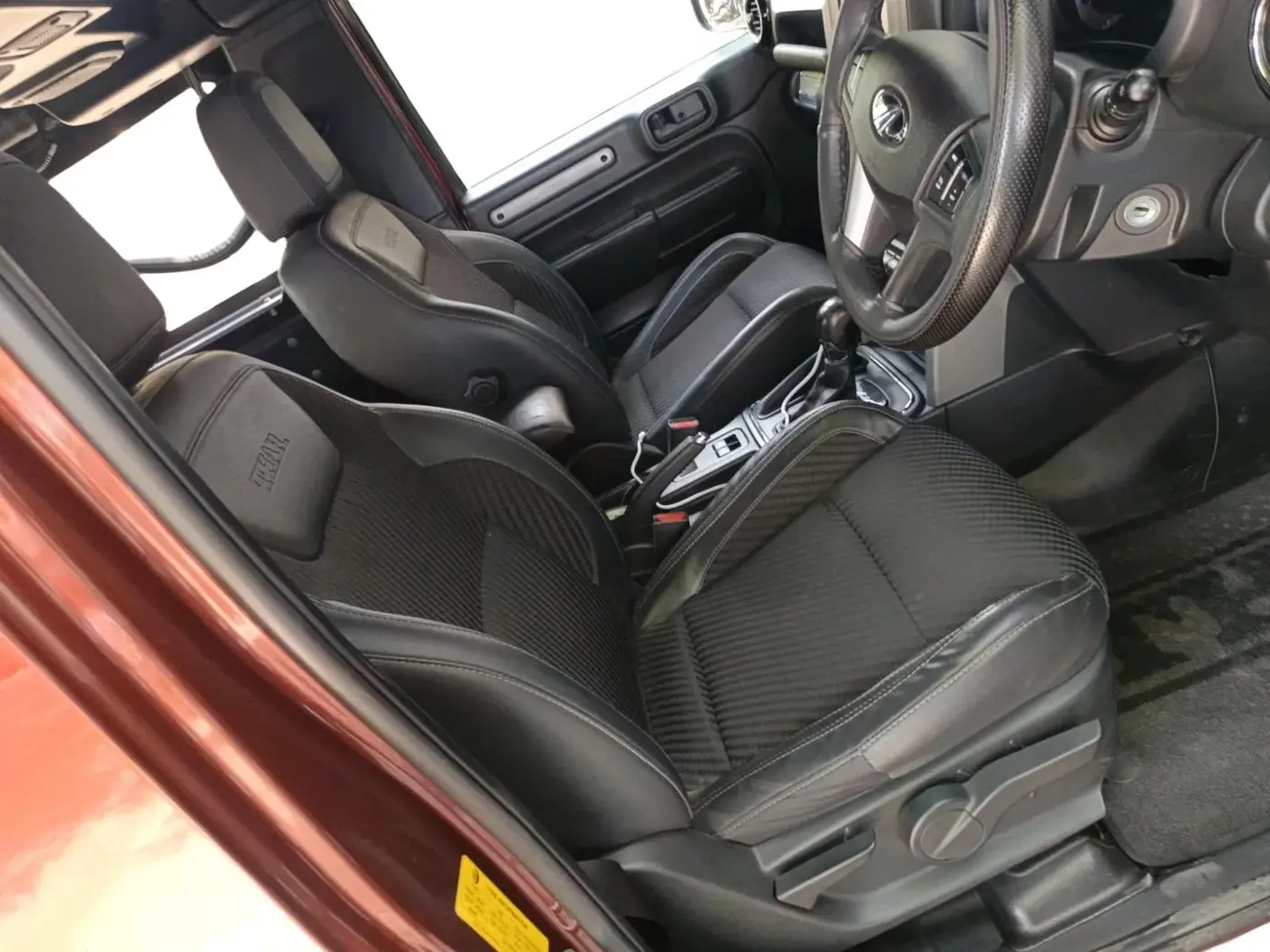 2021 Mahindra Thar LX  P 4WD AT CONVERTIBLE, Petrol, Automatic, 38,485 km, interior