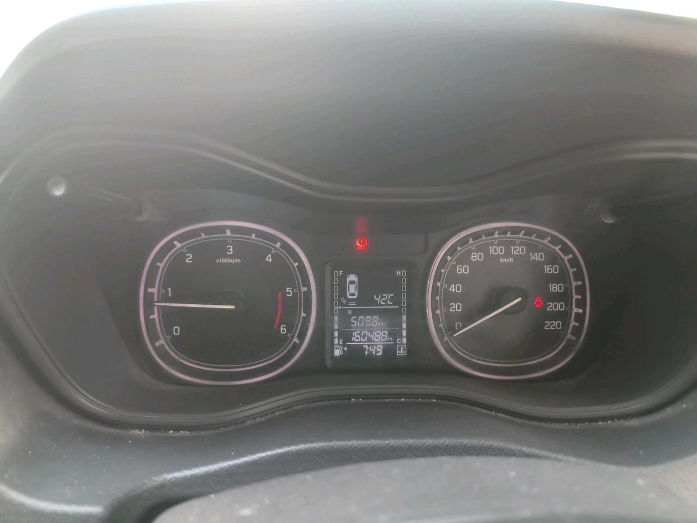 2016 Maruti Vitara Brezza ZDI PLUS, Diesel, Manual, 1,60,488 km, interior