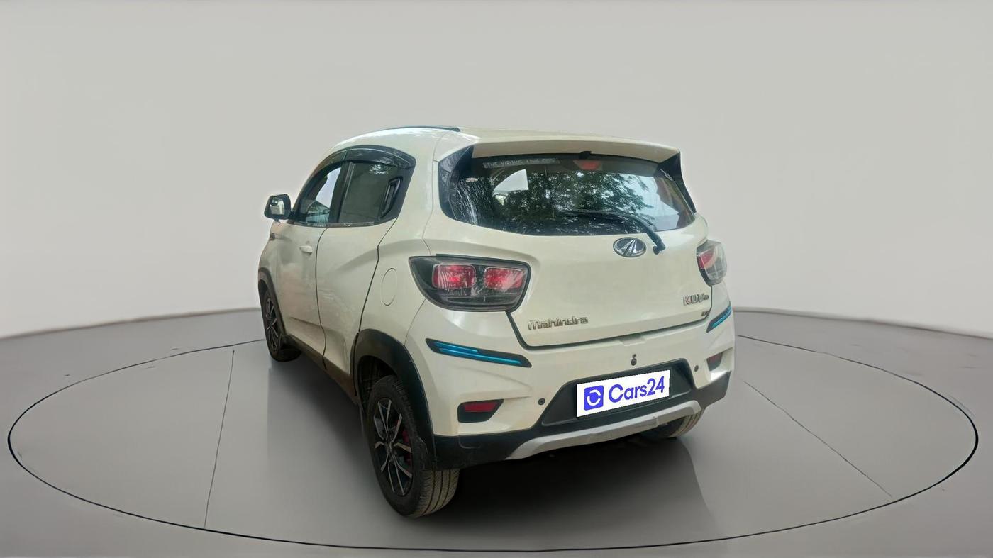 2017 Mahindra KUV 100 NXT K8 P 6 STR, CNG, Manual, 1,41,416 km, exterior