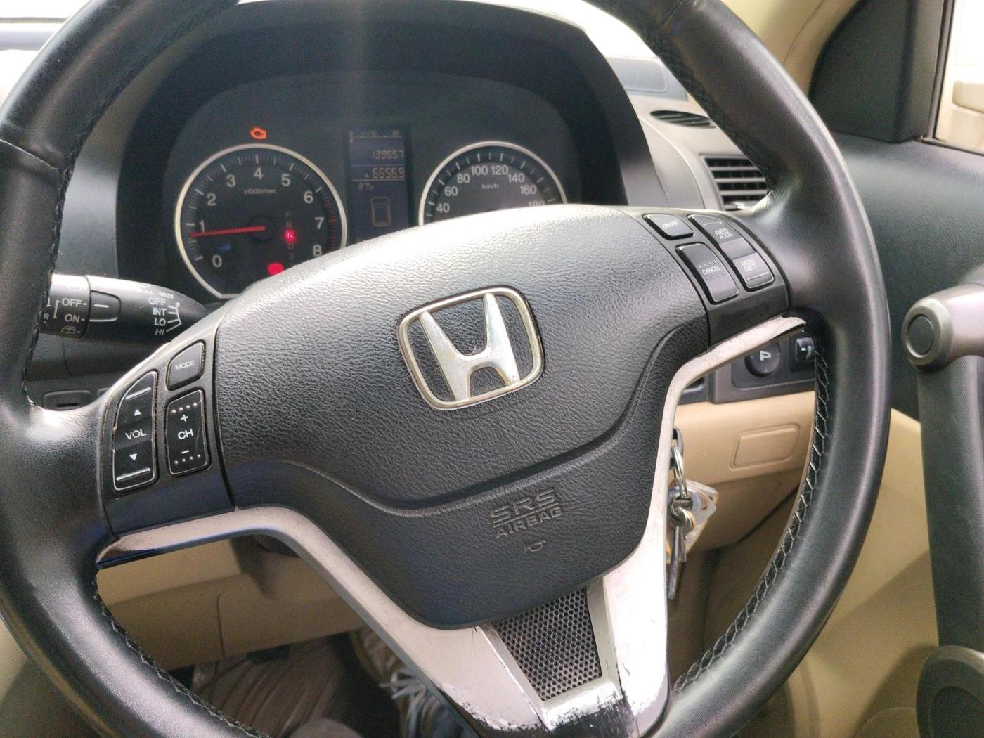 2012 Honda CRV 2.0L 4WD AT, Petrol, Automatic, 1,39,557 km, interior