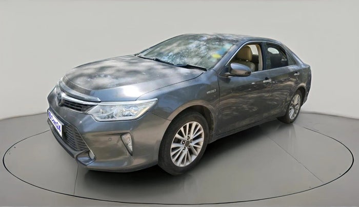 2016 Toyota Camry HYBRID, Hybrid, Automatic, 1,26,762 km, exterior