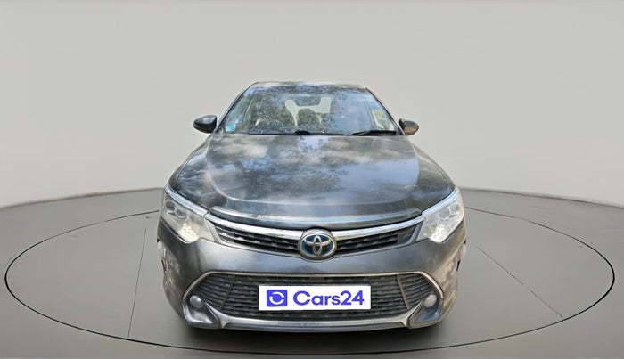 2016 Toyota Camry HYBRID, Hybrid, Automatic, 1,26,762 km, exterior