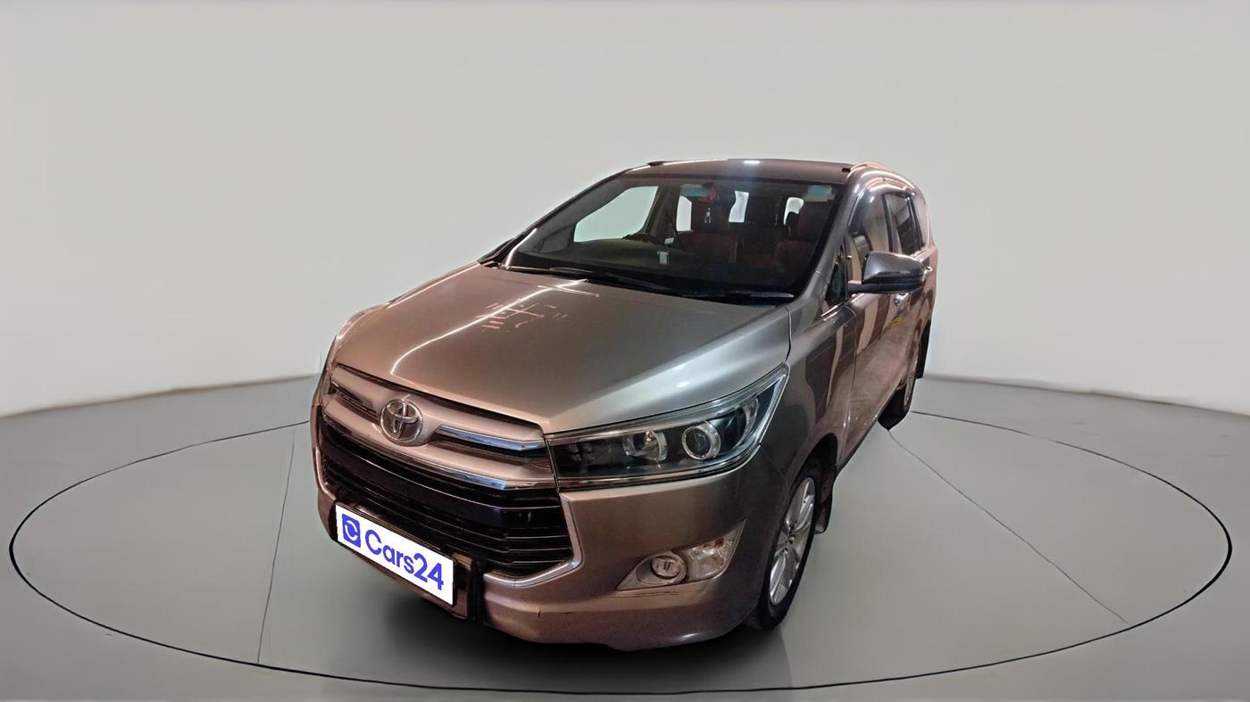 2020 Toyota Innova Crysta 2.4 ZX AT 7 STR, Diesel, Automatic, 60,082 km, exterior
