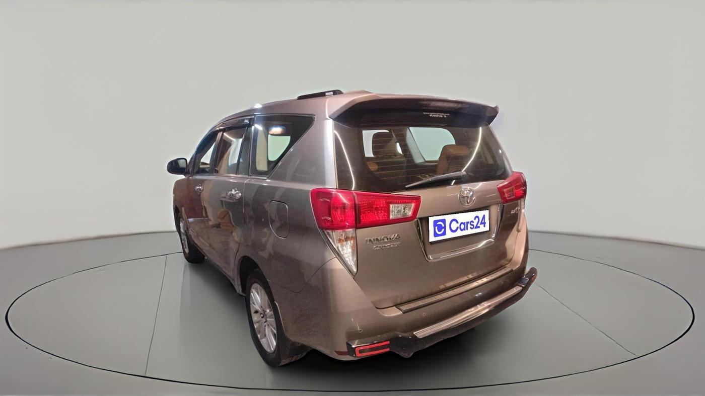 2020 Toyota Innova Crysta 2.4 ZX AT 7 STR, Diesel, Automatic, 60,082 km, exterior
