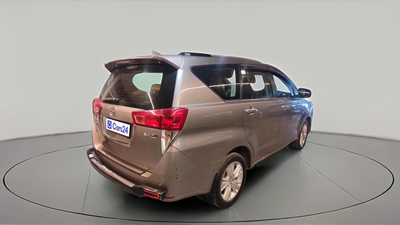 2020 Toyota Innova Crysta 2.4 ZX AT 7 STR, Diesel, Automatic, 60,082 km, exterior