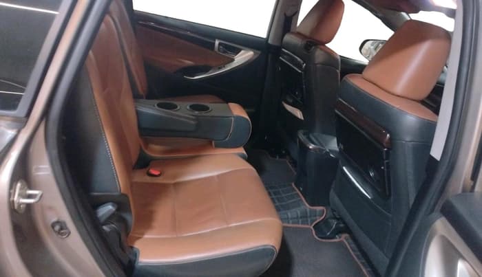 2020 Toyota Innova Crysta 2.4 ZX AT 7 STR, Diesel, Automatic, 60,082 km, interior