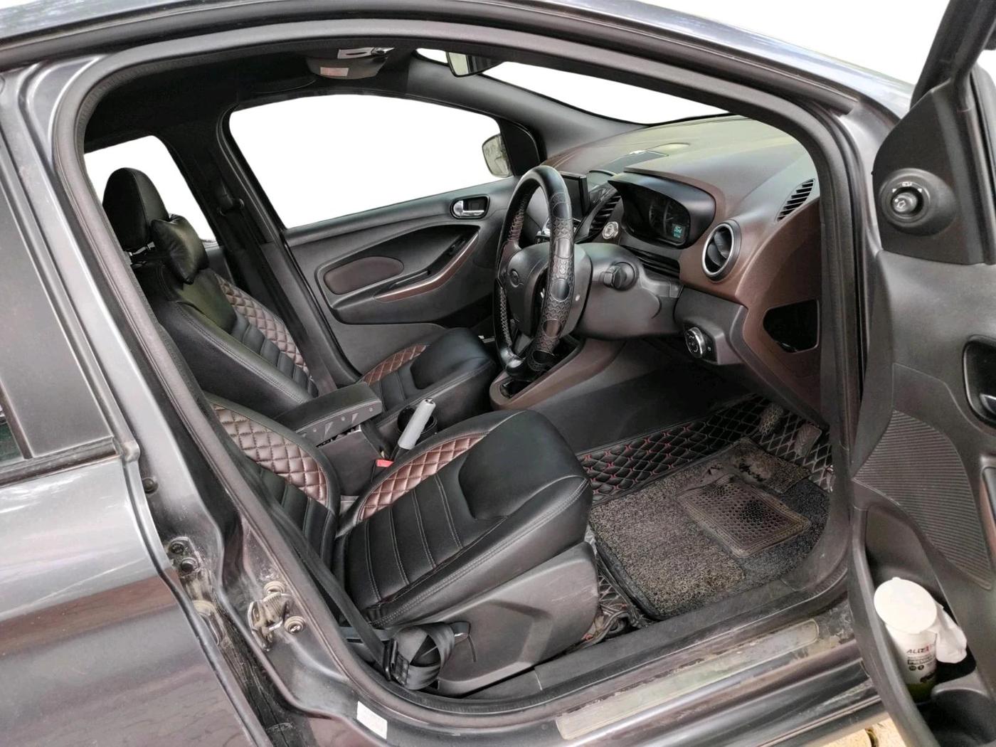 2018 Ford FREESTYLE TITANIUM 1.2 PETROL, CNG, Manual, 95,273 km, interior