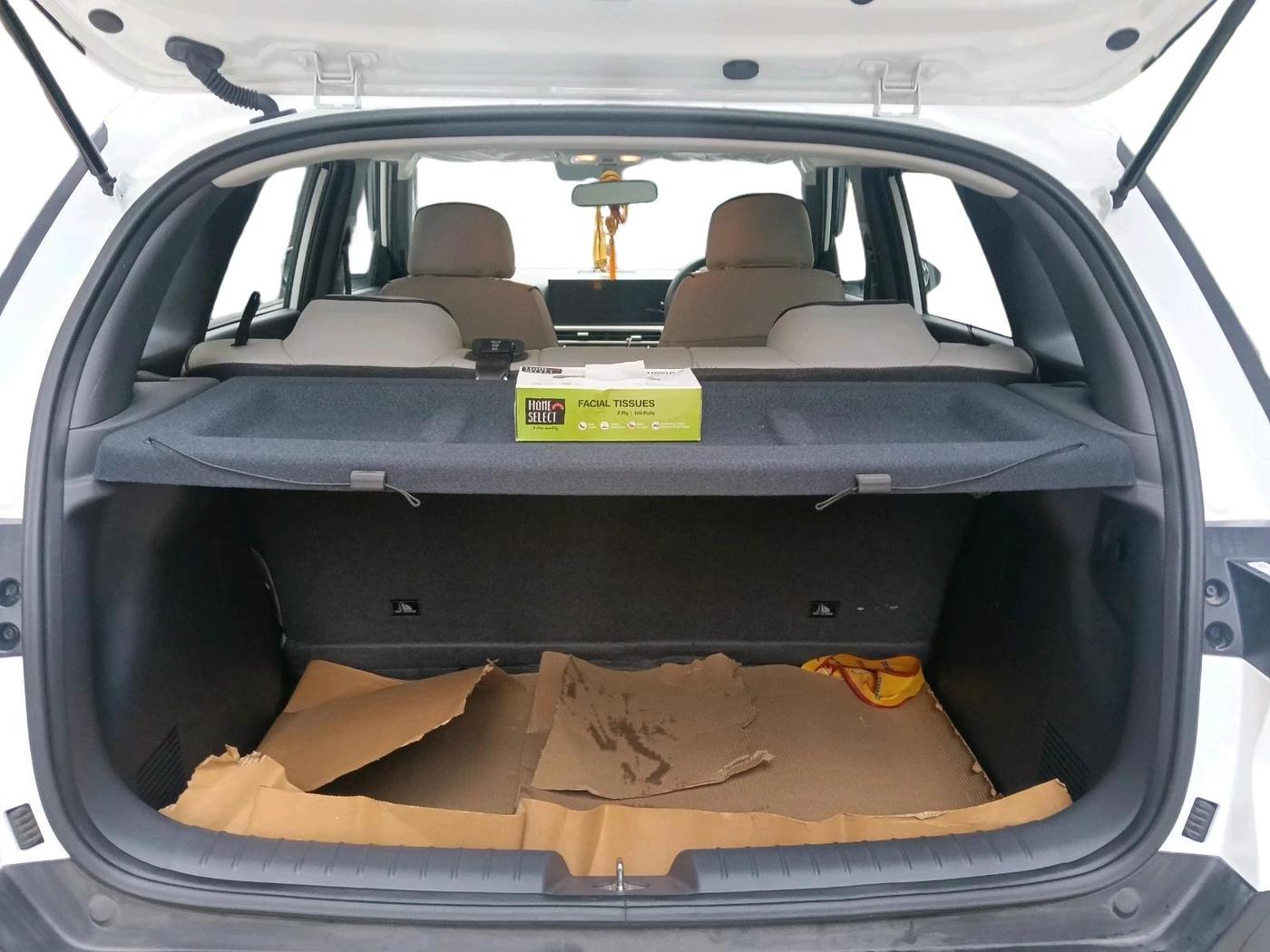 2026 Hyundai VENUE HX 5 1.2 Petrol MT, Petrol, Manual, 6,166 km, exterior