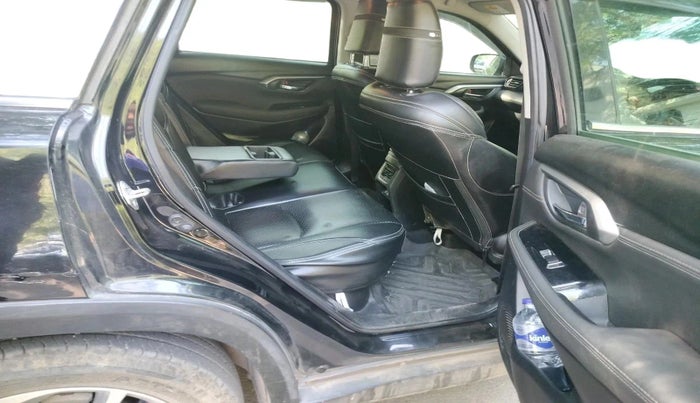 2024 Toyota URBAN CRUISER HYRYDER G AT NEO DRIVE, Petrol, Automatic, 48,865 km, interior