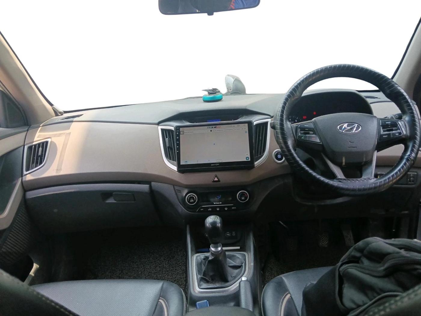 2015 Hyundai Creta SX PLUS 1.6 PETROL, CNG, Manual, 89,394 km, interior