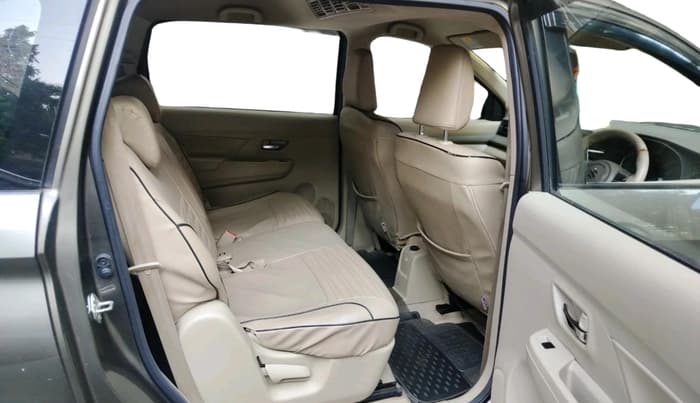 2019 Maruti Ertiga VXI SHVS, Petrol, Manual, 35,649 km, interior