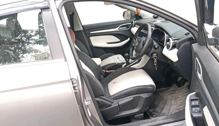 2024 MG ASTOR Sprint 1.5 MT (Ivory), Petrol, Manual, 21,224 km, interior