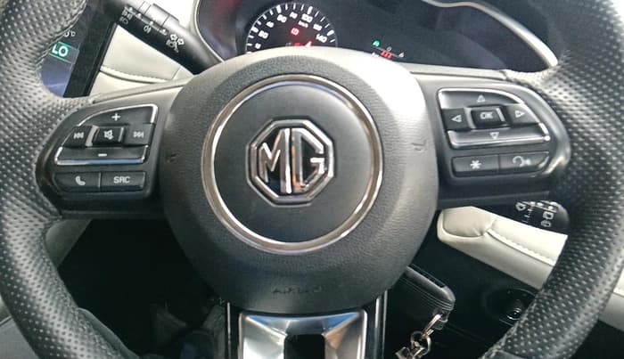 2024 MG ASTOR Sprint 1.5 MT (Ivory), Petrol, Manual, 21,224 km, interior