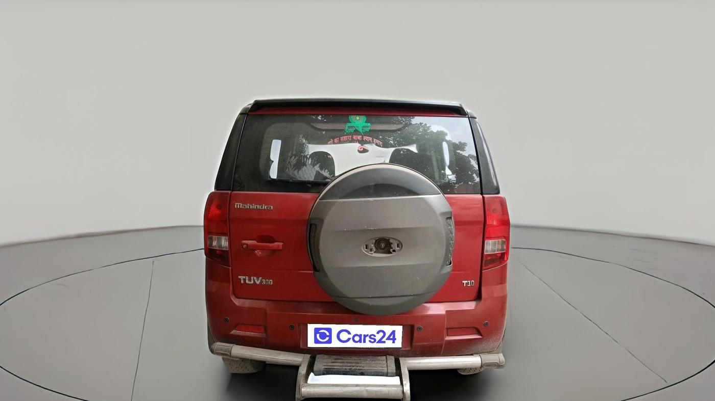 2018 Mahindra TUV300 T10, Diesel, Manual, 61,180 km, exterior