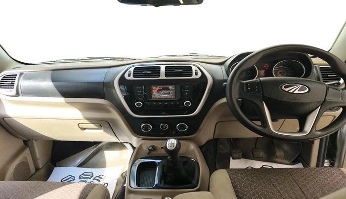 2016 Mahindra TUV300 T8, Diesel, Manual, 25,064 km, interior