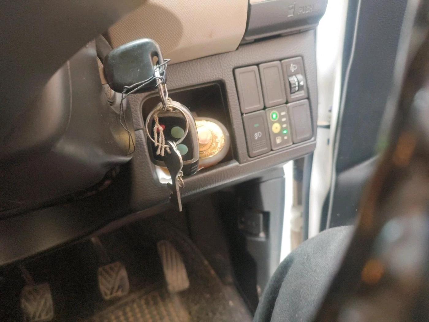 2015 Maruti Wagon R 1.0 LXI CNG, CNG, Manual, 1,34,120 km, interior