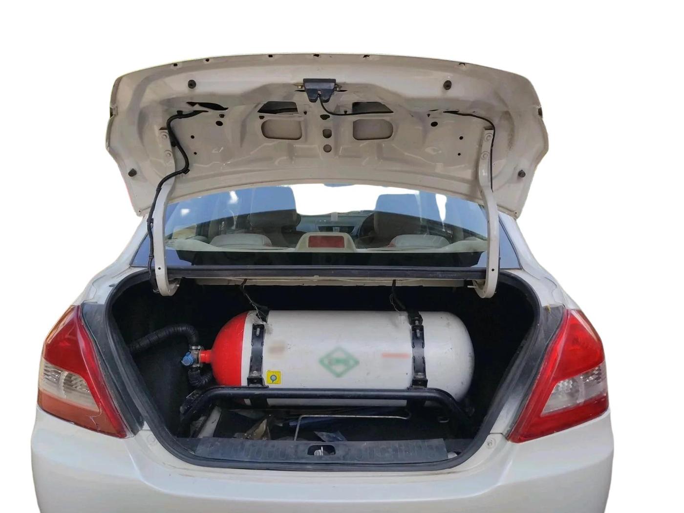 2019 Maruti Swift Dzire TOUR S-CNG, CNG, Manual, 3,52,825 km, exterior