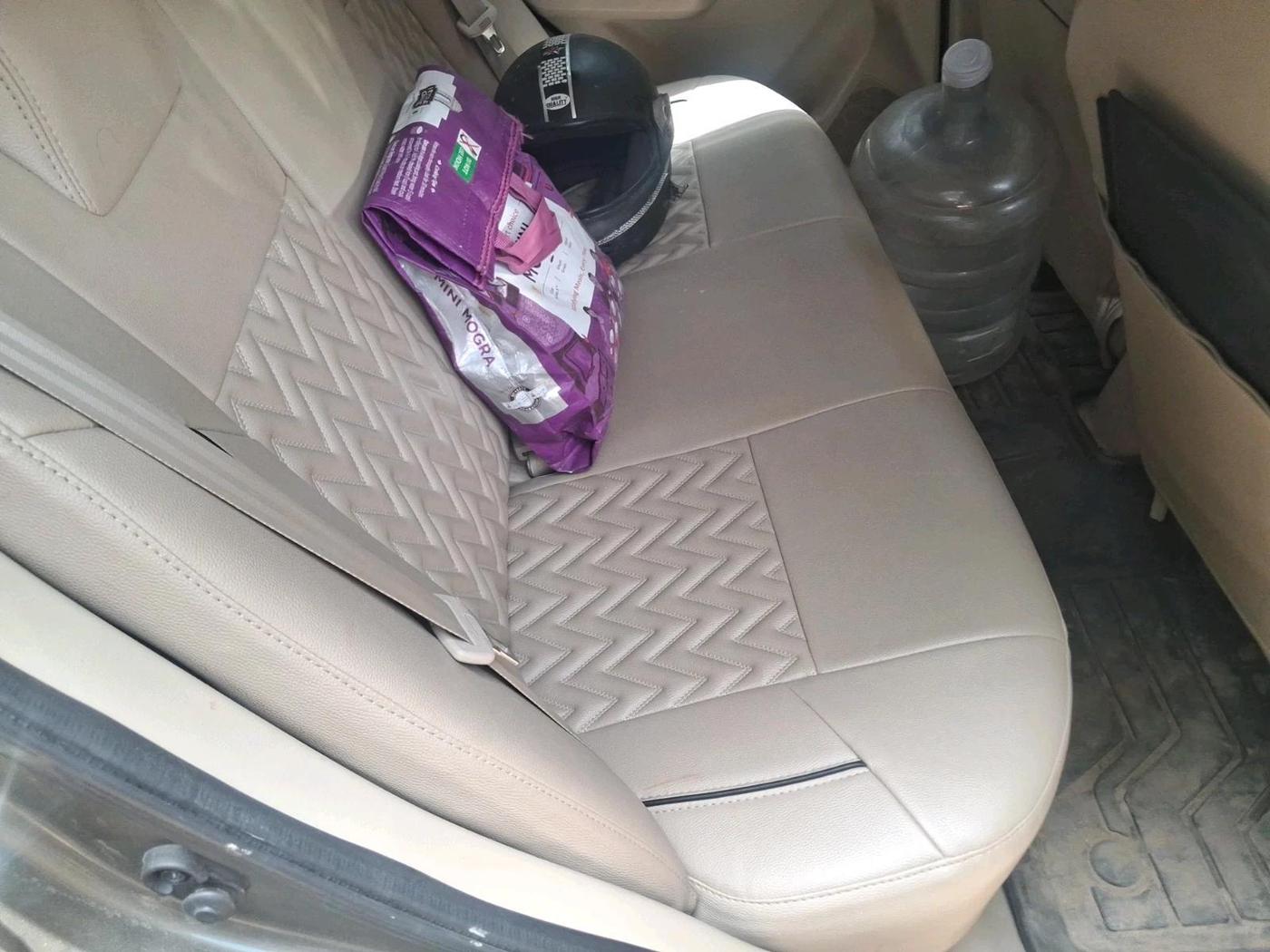 2018 Maruti Dzire LXI, Petrol, Manual, 32,845 km, interior