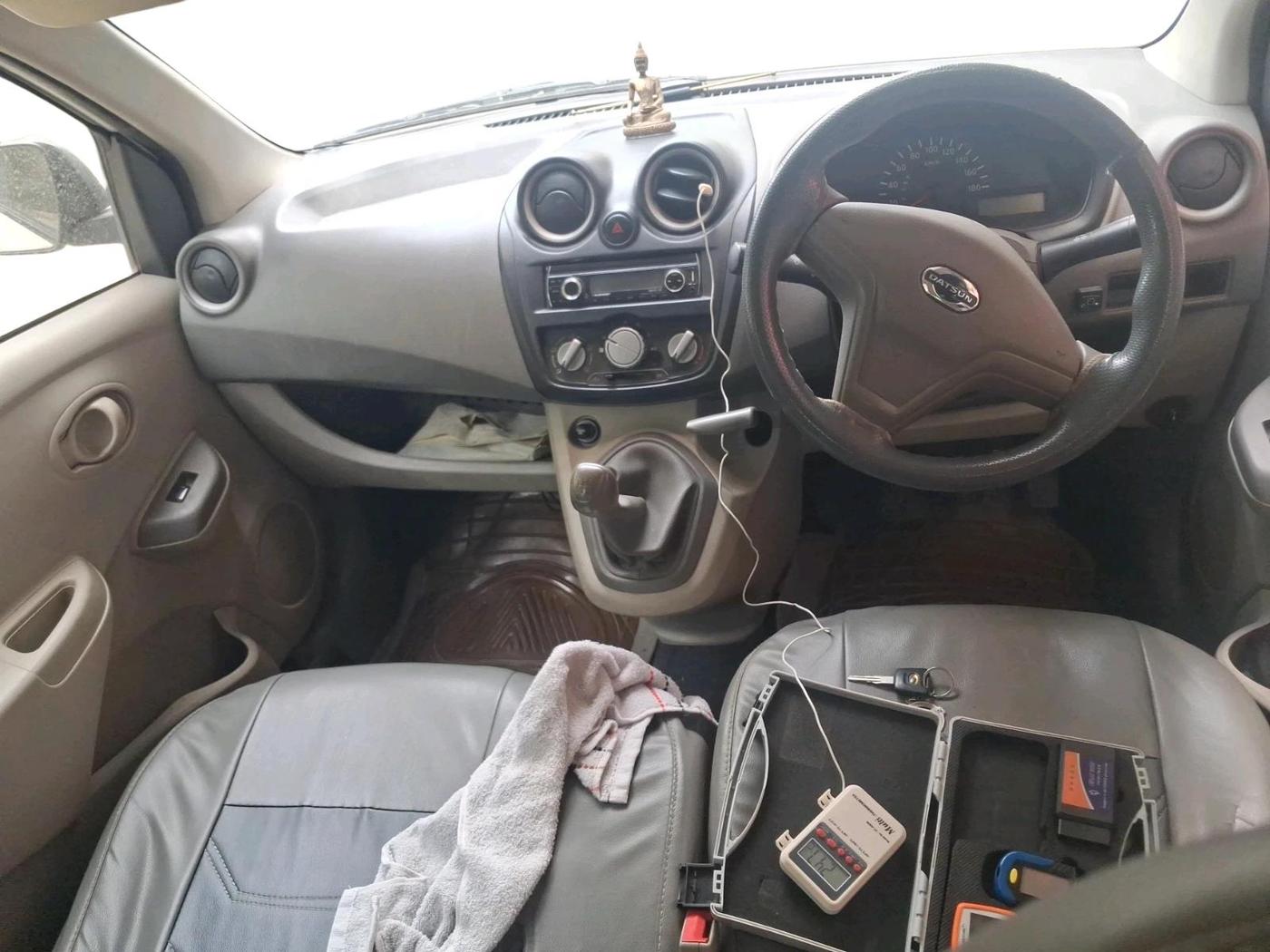 2014 Datsun Go T, CNG, Manual, 64,208 km, interior
