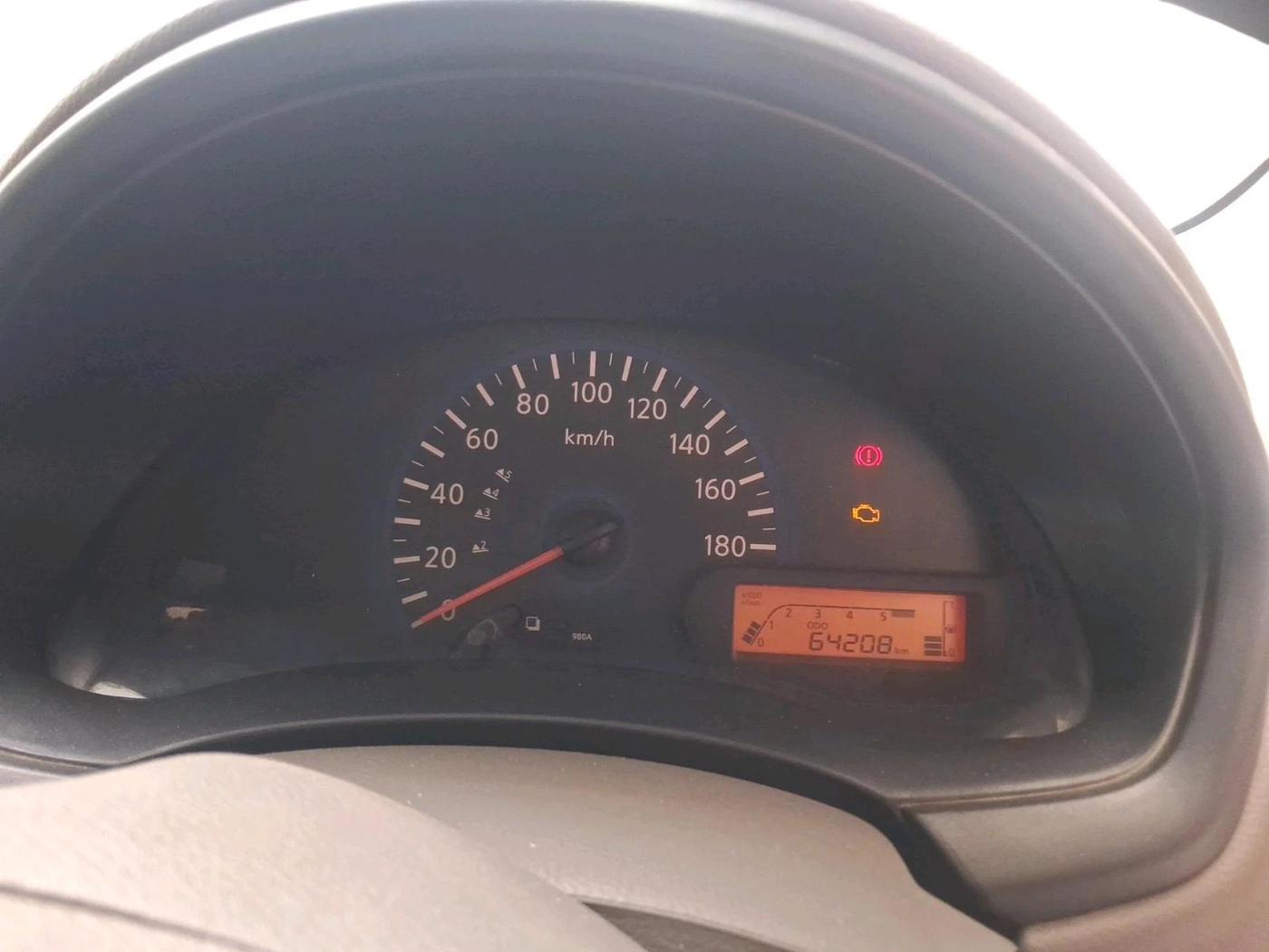 2014 Datsun Go T, CNG, Manual, 64,208 km, interior
