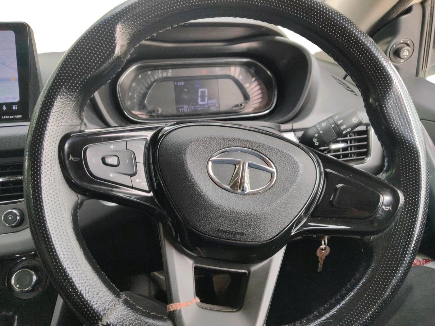 2021 Tata NEXON XM PLUS SUNROOF PETROL, Petrol, Manual, 77,793 km, interior