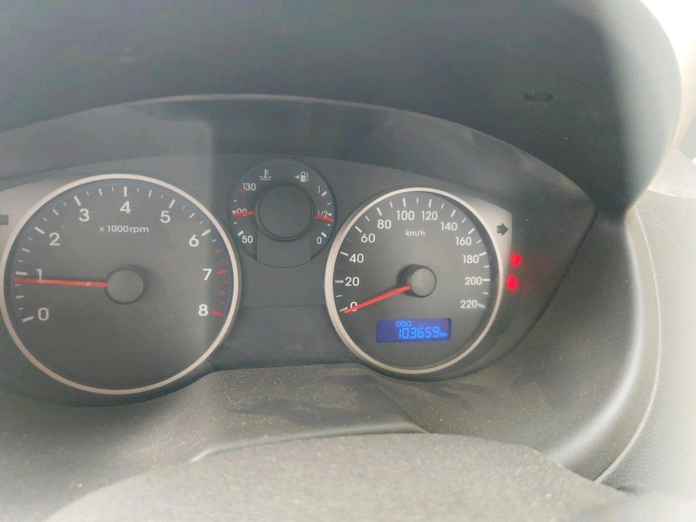 2012 Hyundai i20 SPORTZ 1.2, Petrol, Manual, 1,03,659 km, interior