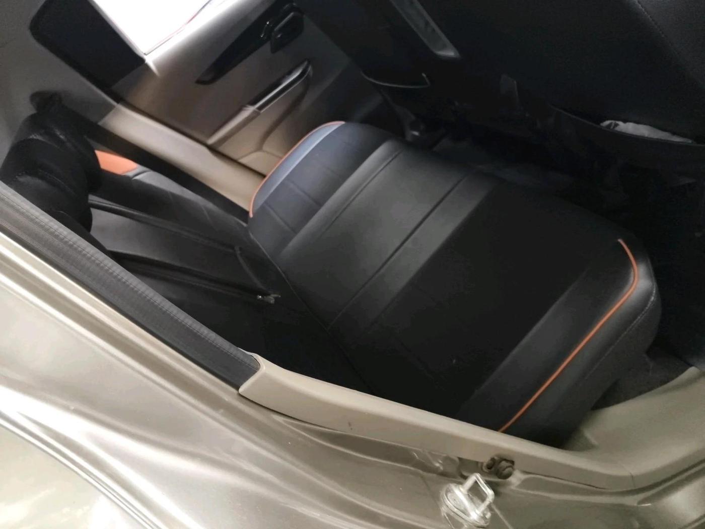 2016 Mahindra Kuv100 K8 D 6 STR, Diesel, Manual, 12,275 km, interior