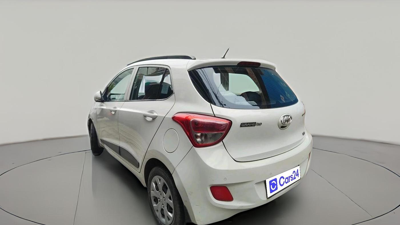 2016 Hyundai Grand i10 SPORTZ 1.2 KAPPA VTVT, Petrol, Manual, 77,076 km, exterior
