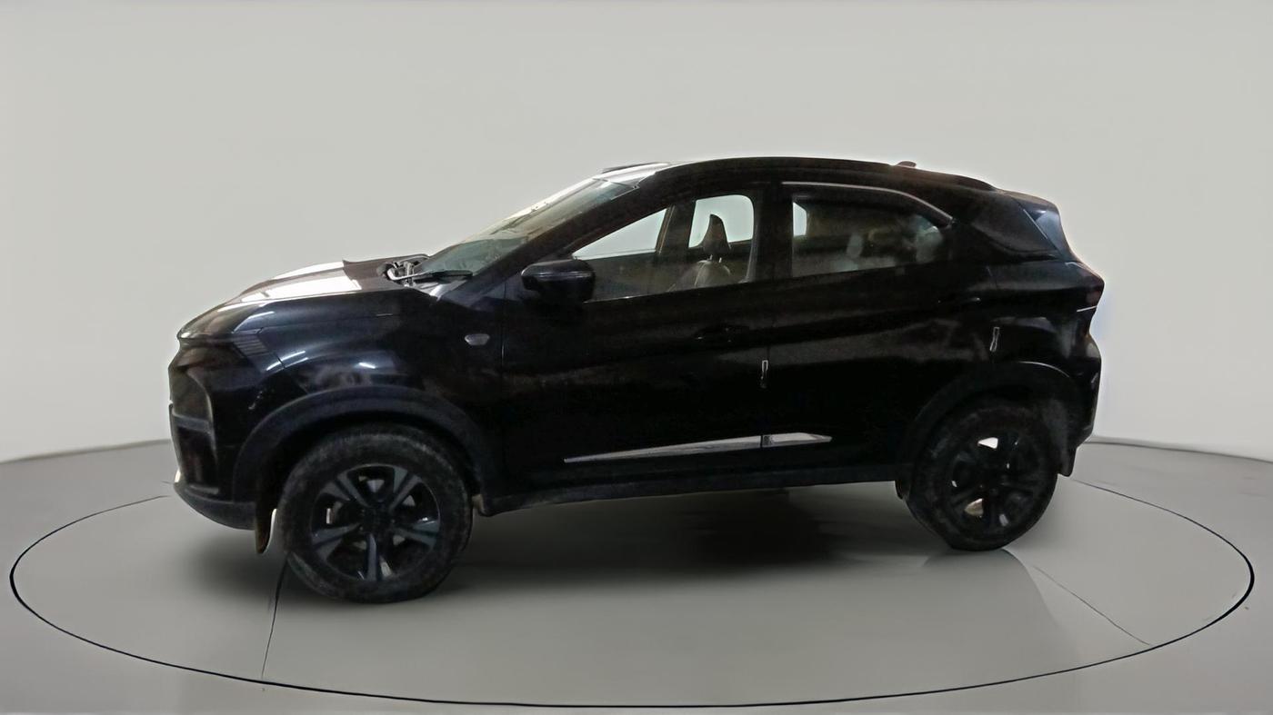 2024 Tata NEXON Creative Plus 1.2 Revotron 6MT Dark Edition, Petrol, Manual, 30,143 km, exterior
