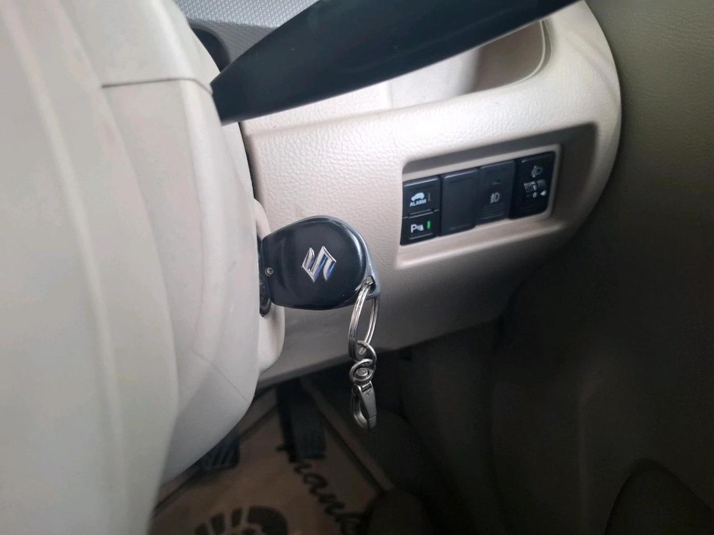 2016 Maruti Ertiga VXI, Petrol, Manual, 32,000 km, interior