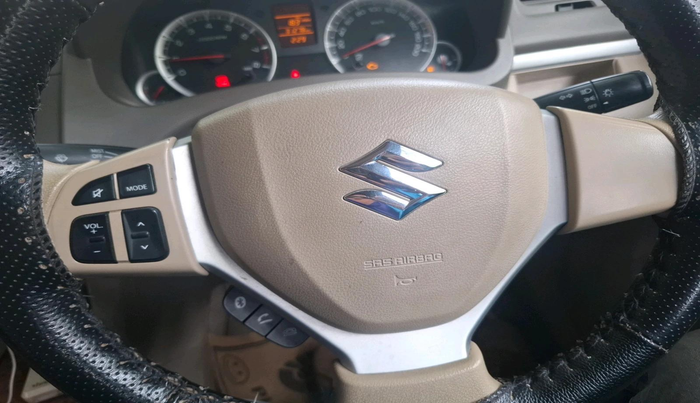 2016 Maruti Ertiga VXI, Petrol, Manual, 31,278 km, interior