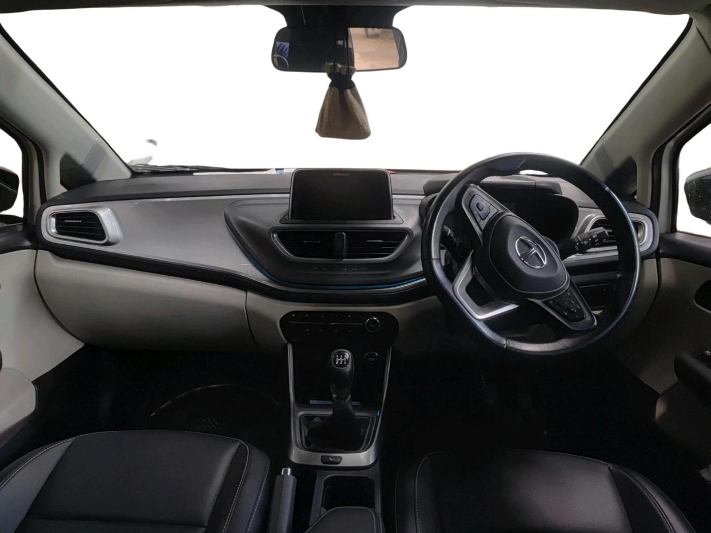 2023 Tata ALTROZ XZ PLUS DIESEL, Diesel, Manual, 43,258 km, interior