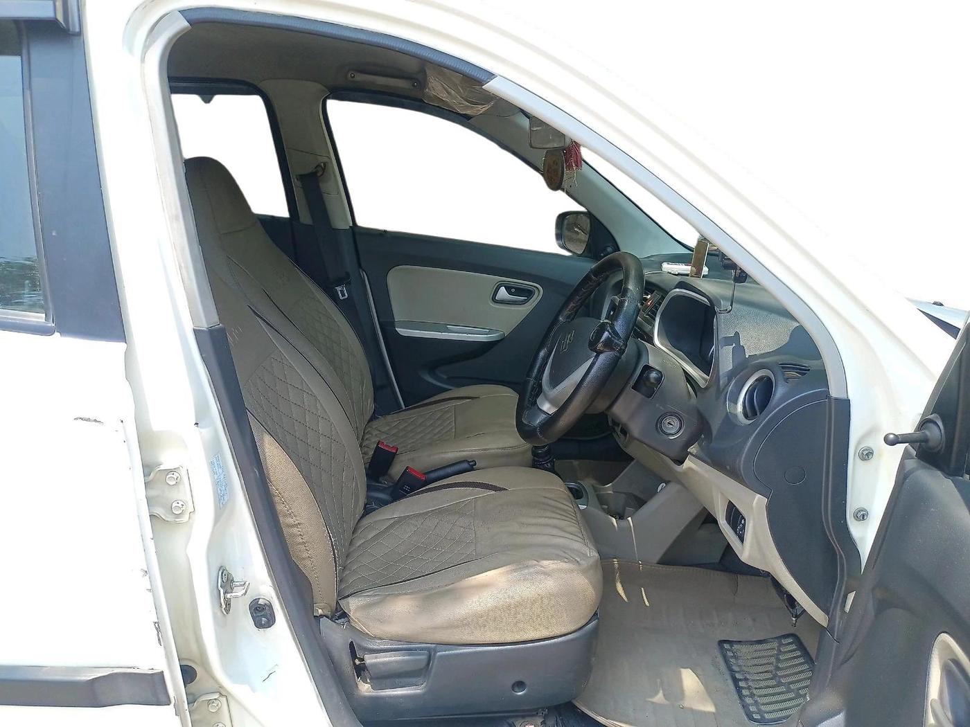 2015 Maruti Alto K10 VXI, Petrol, Manual, 72,438 km, interior