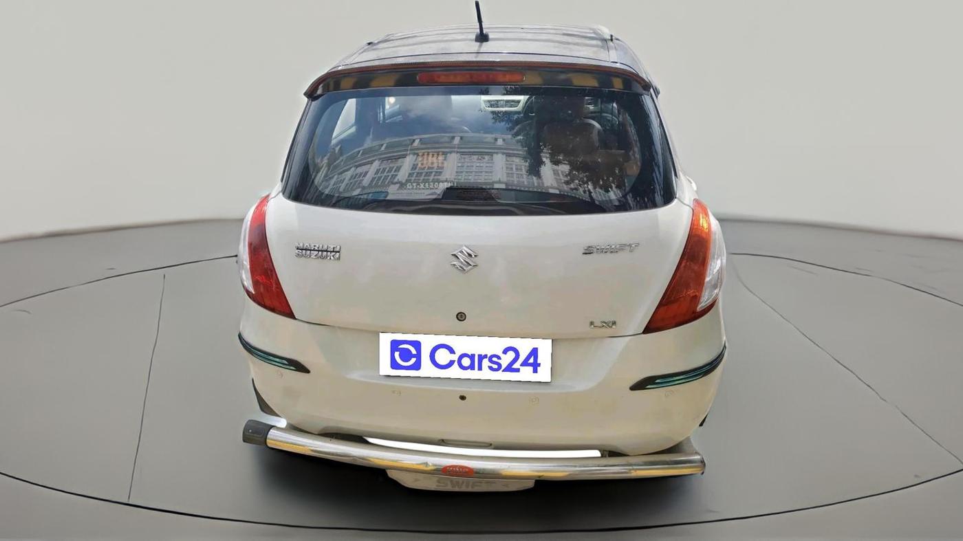 2016 Maruti Swift LXI (O), CNG, Manual, 1,00,188 km, exterior