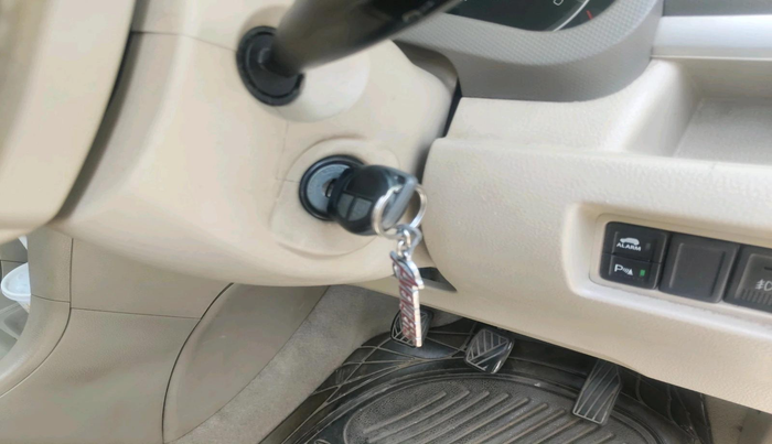 2015 Maruti Ertiga ZXI, Petrol, Manual, 76,801 km, interior