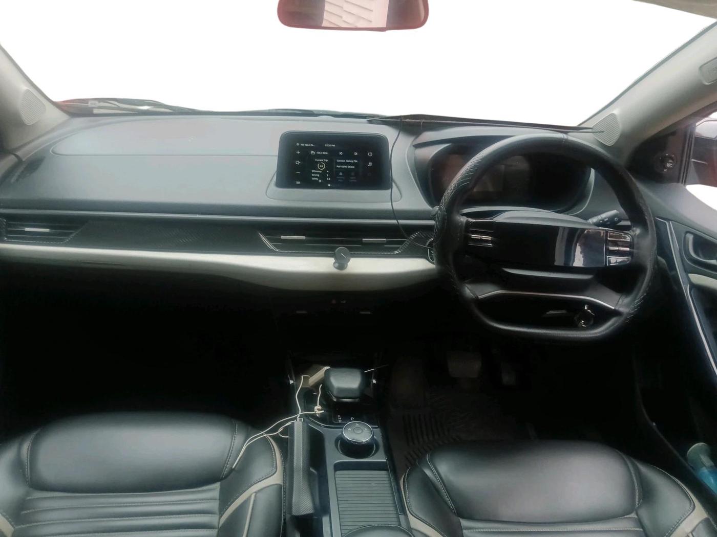 2024 Tata Curvv Pure Plus S 1.2 Petrol 7DCA, Petrol, Automatic, 30,882 km, interior