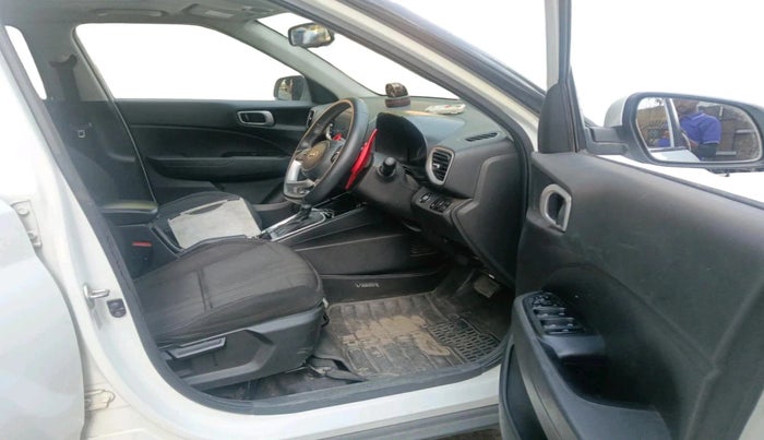 2021 Hyundai VENUE SX PLUS 1.0 TURBO DCT, Petrol, Automatic, 57,049 km, interior