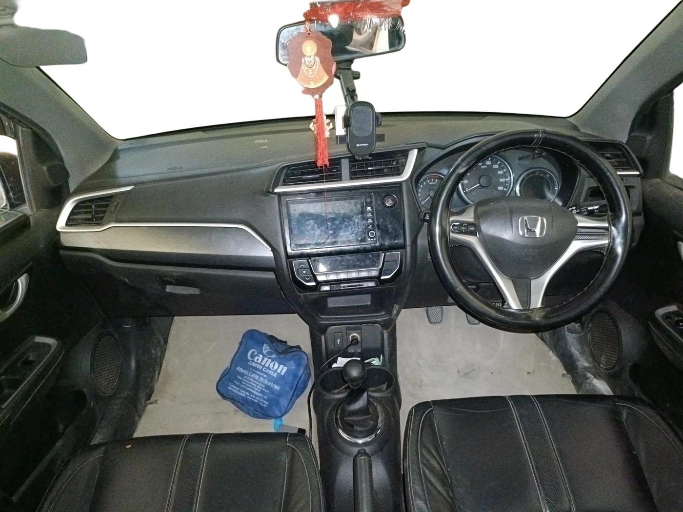 2018 Honda BR-V 1.5L I-VTEC VX, Petrol, Manual, 1,20,680 km, interior