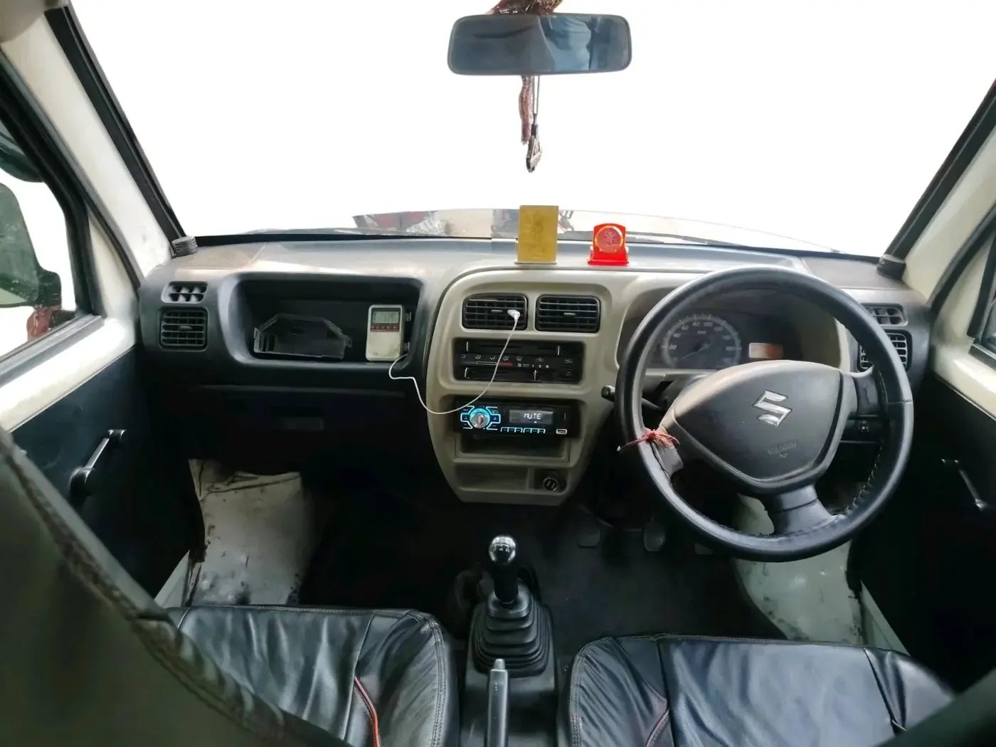 2019 Maruti Eeco 5 STR WITH A/C+HTR CNG, CNG, Manual, 97,436 km, interior