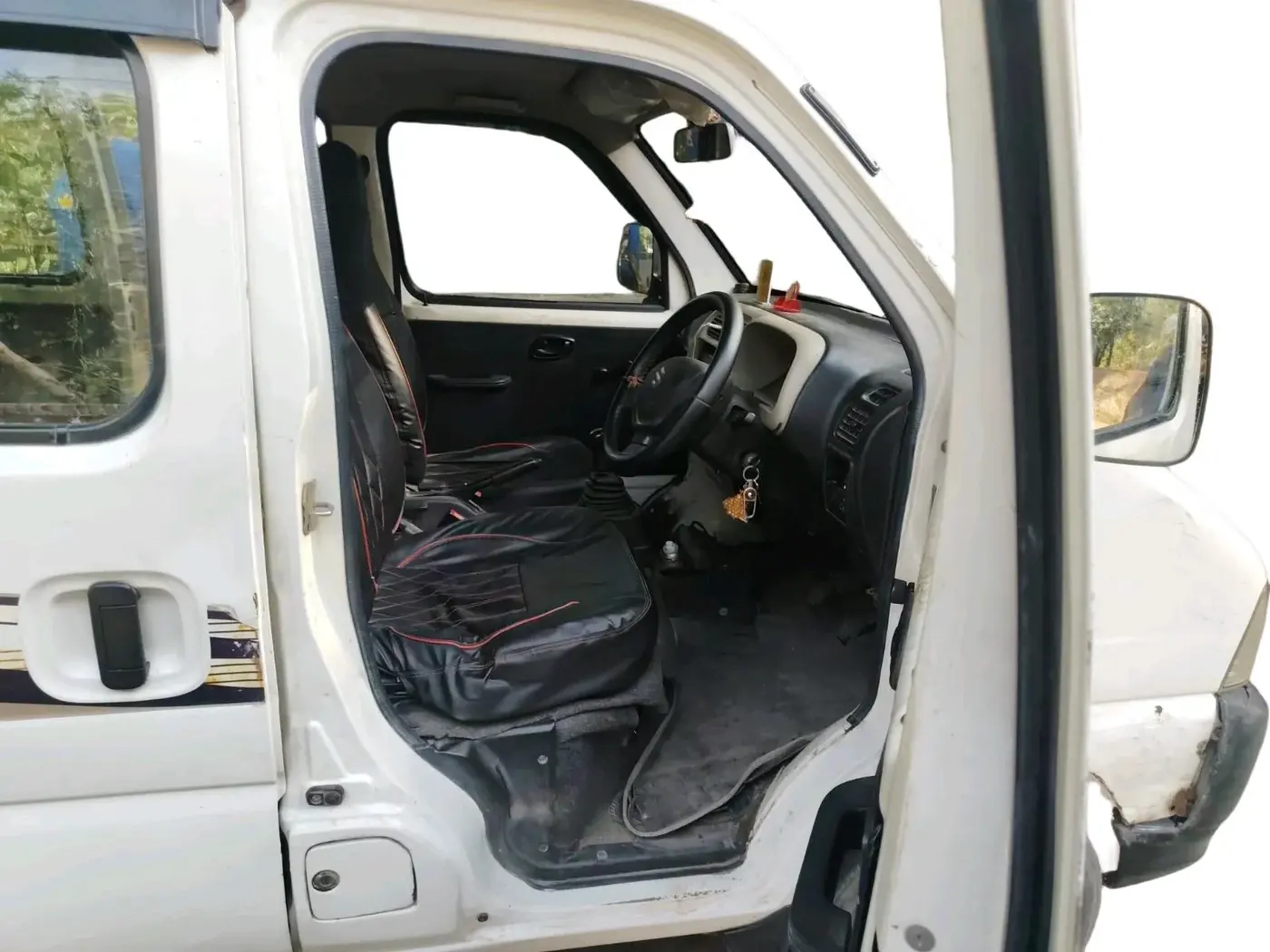 2019 Maruti Eeco 5 STR WITH A/C+HTR CNG, CNG, Manual, 97,436 km, interior