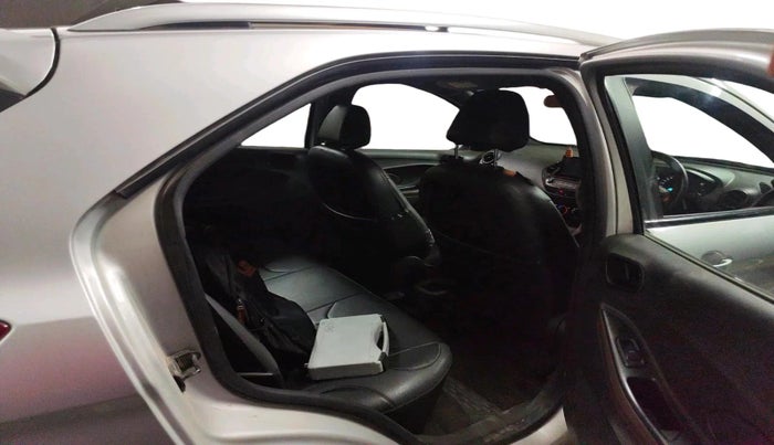 2020 Ford FREESTYLE TITANIUM 1.2 PETROL, Petrol, Manual, 77,588 km, interior