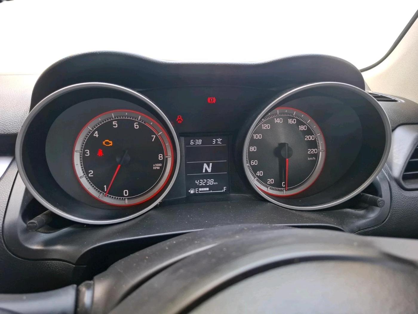 2022 Maruti Swift VXI AMT, Petrol, Automatic, 43,238 km, interior